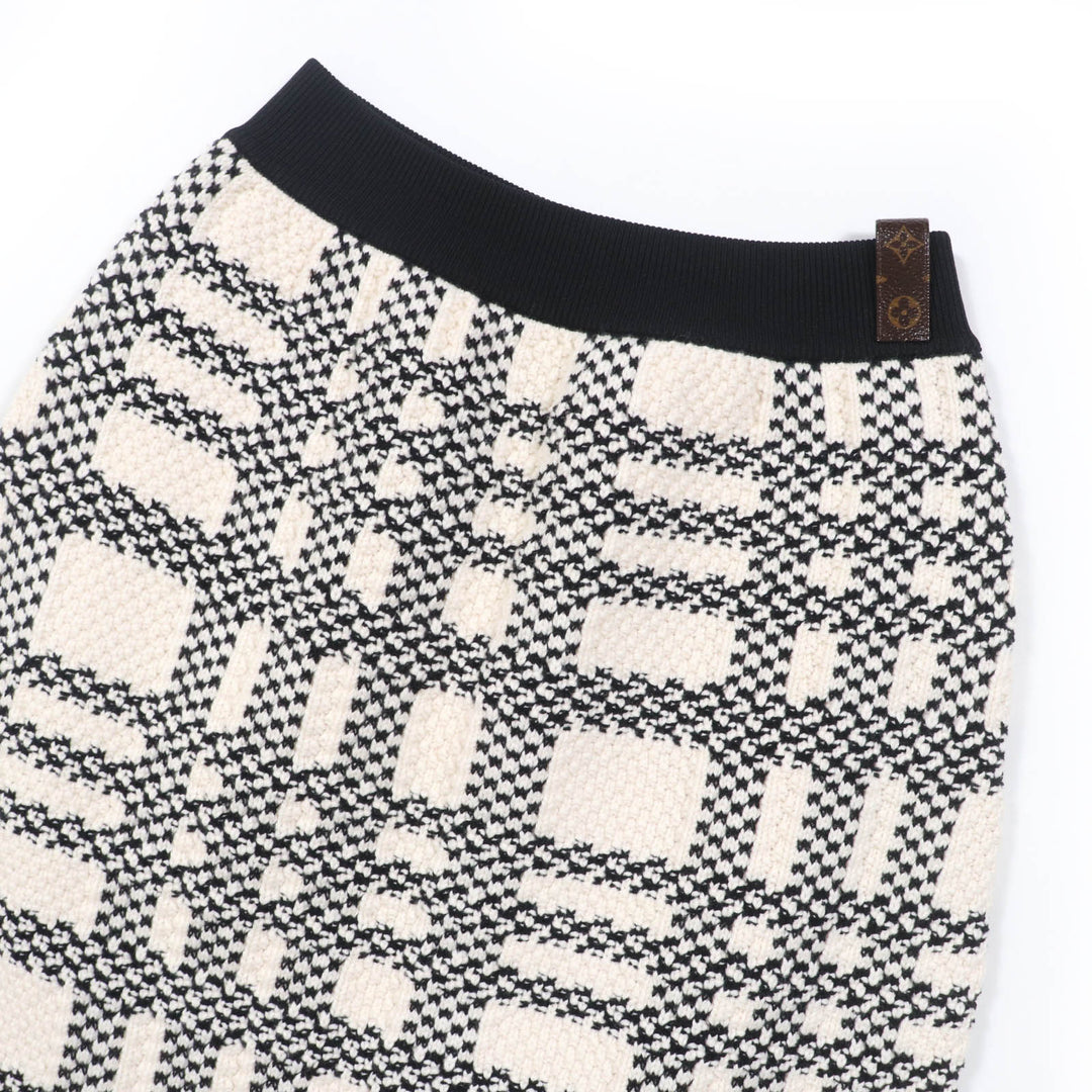 極美品☆LOUIS VUITTON ルイヴィトン 22AW カシミヤ混 モノグラムタグ ニットスカート タイトスカート ホワイト ブラック M 正規品