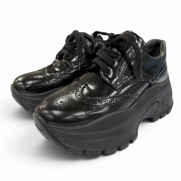 美品☆PRADA プラダ ウィングチップ メダリオン レースアップ レザーシューズ スニーカー ブラック 36 イタリア製 レディース 箱付き
