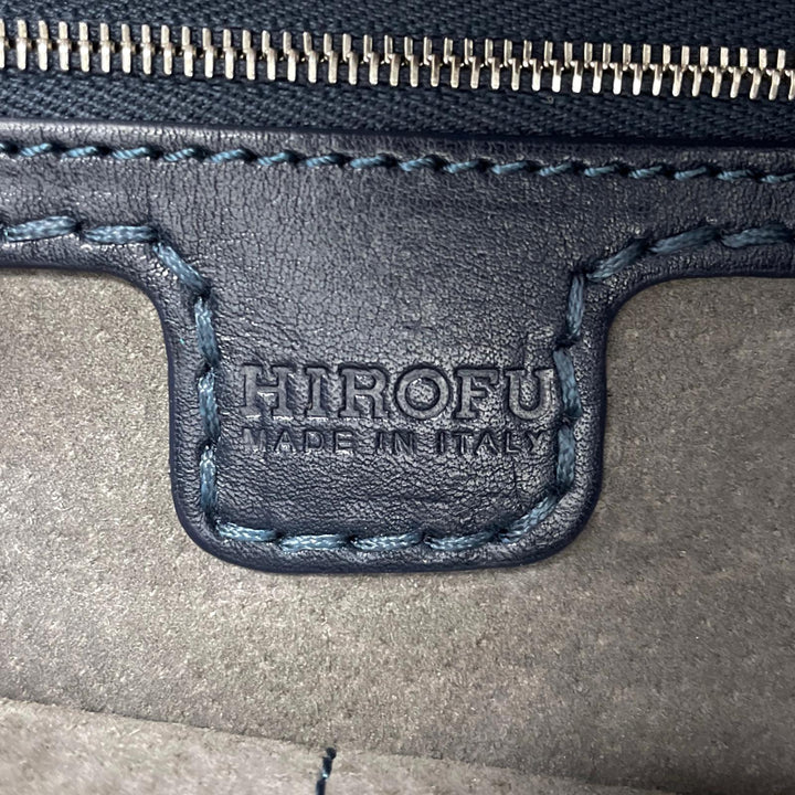 美品▲HIROFU ヒロフ デュオ レザー 2WAY ショルダーバッグ トートバッグ ダークネイビー イタリア製 レディース 保存袋付き
