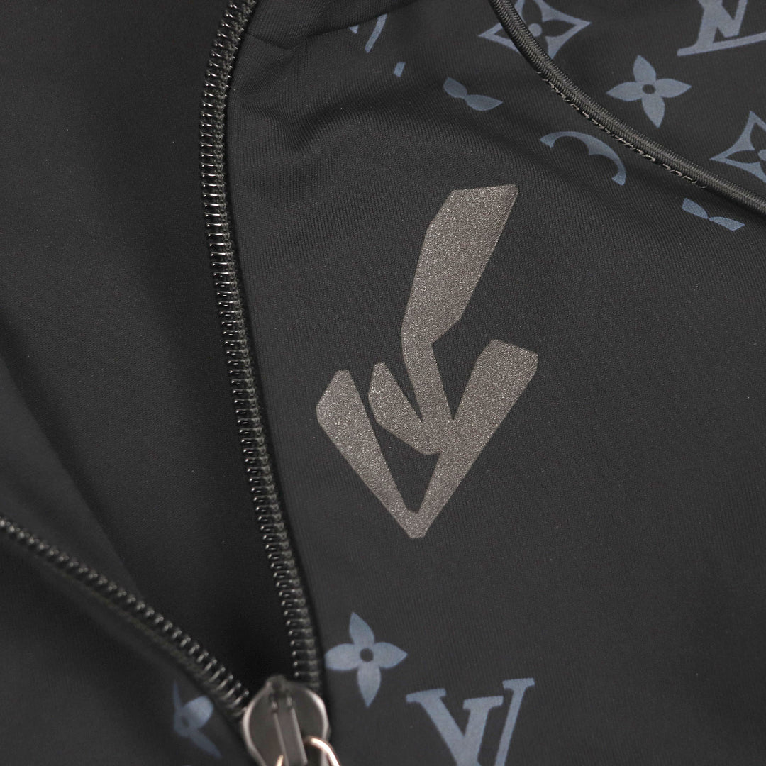 極美品□LOUIS VUITTON ルイヴィトン 22SS LV 2054 ハイブリッドジップスルーモノグラムパーカー ブラック L イタリア製 正規品 メンズ