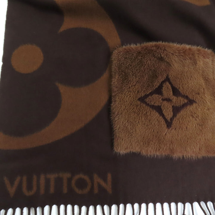 極美品◇LOUIS VUITTON ルイヴィトン M77387 マフラー･ジ アルティメット ファー カシミヤ モノグラム・ジャイアント 正規 定価387200円