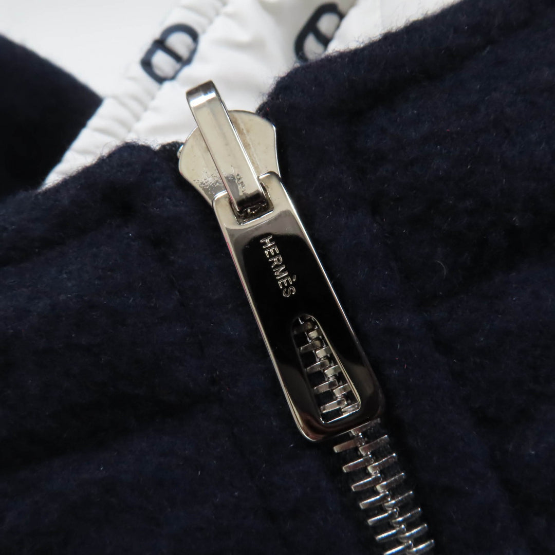 美品☆HERMES エルメス 2023年製 3E0123DA カシミヤ100％ シェーヌダンクル 中綿入り リバーシブル ジャケット ネイビー 34　正規品