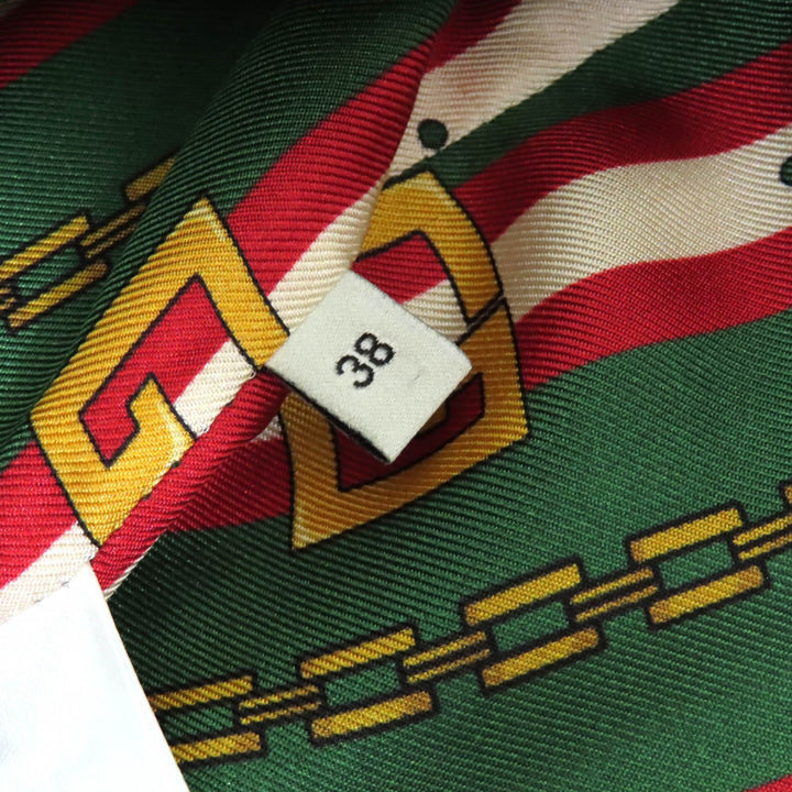 美品△GUCCI グッチ 523859 裏地チェーンベルト柄・シルク100% ピークドラペル テーラードジャケット ブラック 38 ハンガー付き 正規品