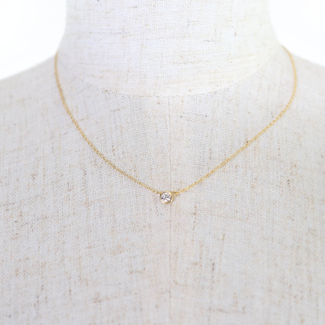 極美品☆TIFFANY&amp;Co. ティファニー バイ ザ ヤード シングル ダイヤモンド ペンダント 750 0.12ct K18/750(YG) 直径約4.42mm 重量1.78g