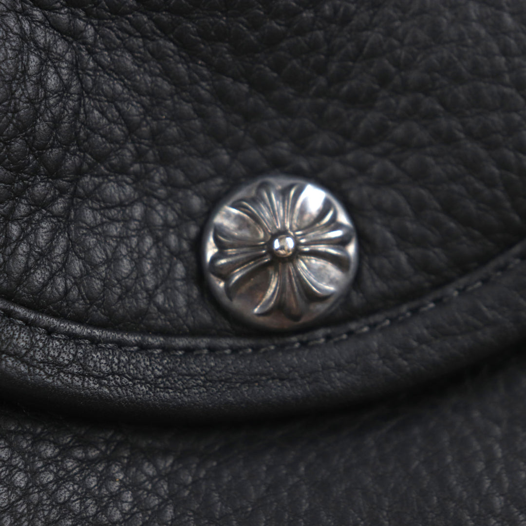 美品▼CHROME HEARTS クロムハーツ レザー セメタリークロスパッチ ラージ ソフトショルダーバッグ ブラック シルバー 保存袋付き メンズ