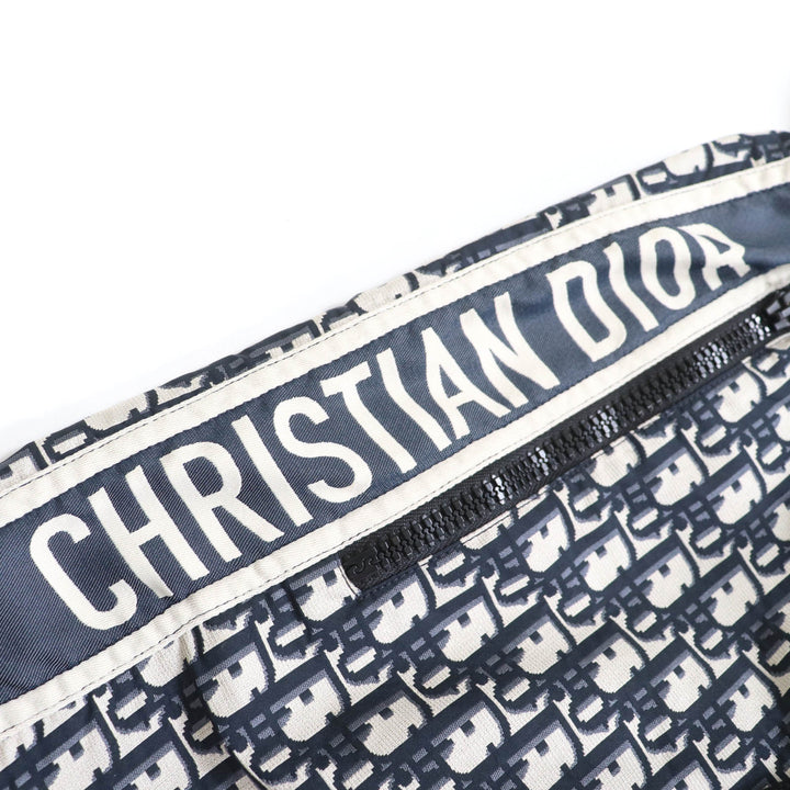 美品★Christian Dior クリスチャンディオール 127R40A2970 Bee刺繍入り オブリーク ショート丈 フード付 半袖 ワンピース 紺 38 正規品