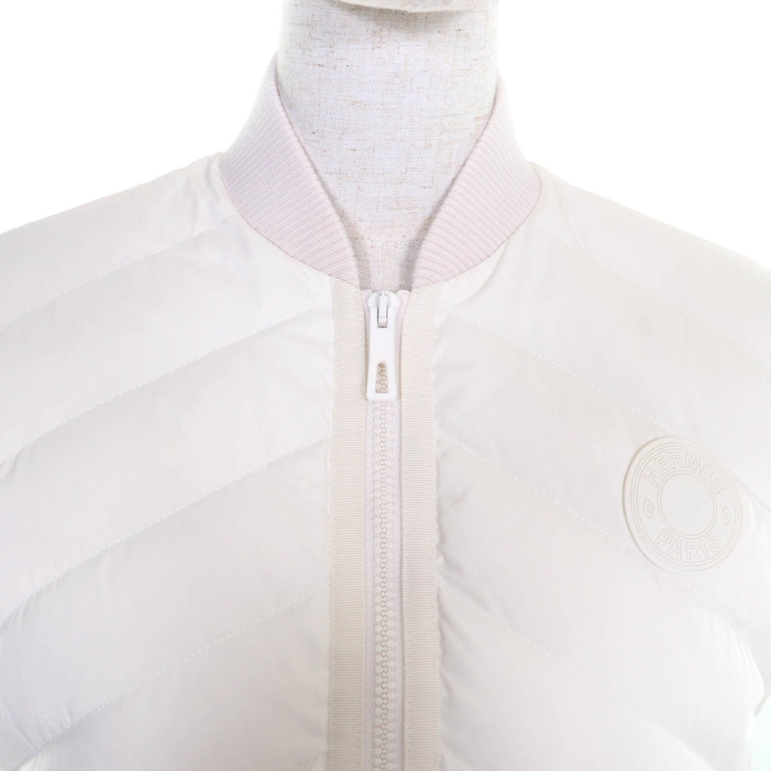 未使用品★HERMES エルメス 24AW 4H0169DR ポケッタブル セリエラバーパッチ付 ZIP UP ダウンベスト 34 ハンガー・ガーメント付 正規品