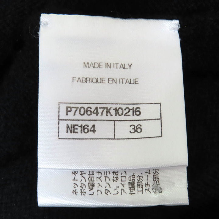 極美品△CHANEL シャネル 21N P70647 カシミヤ100％ ロゴプレート ココマーク ハイネック 長袖 ニット ブラック マルチカラー 36 正規品