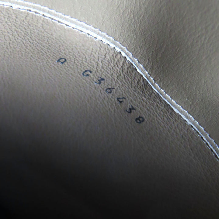 極美品◇CHANEL シャネル G36438 ココマークステッチ バイカラー ラウンドトゥ レザー ブーツ グレージュ系 36.5 イタリア製 レディース