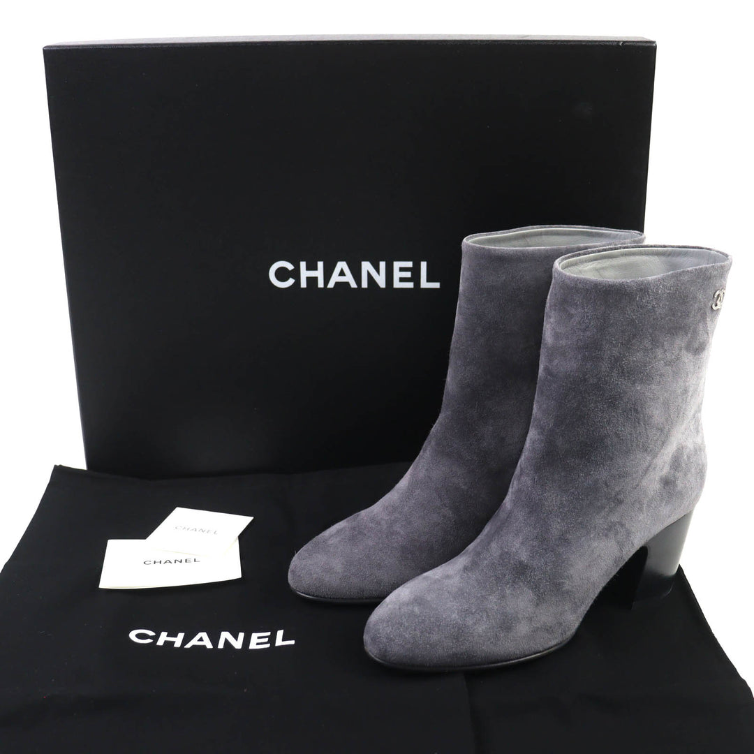 極美品△CHANEL シャネル G32213 ココマーク スウェードレザー アンクルブーツ ショートブーツ グレー 37 保存袋付 伊製 レディース
