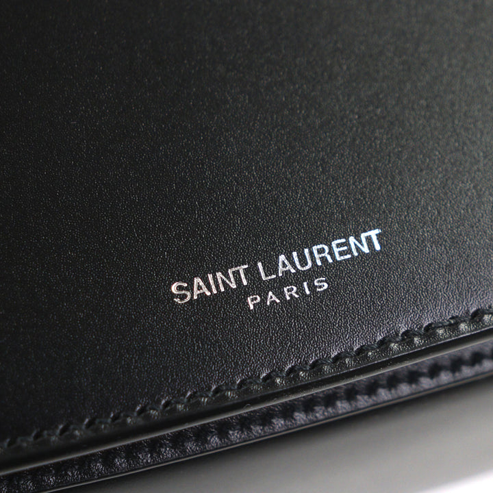 美品▼SAINT LAURENT PARIS サンローランパリ 821003 スモール クロスボディ スムースレザー フラップ ショルダーバッグ 定価264000円