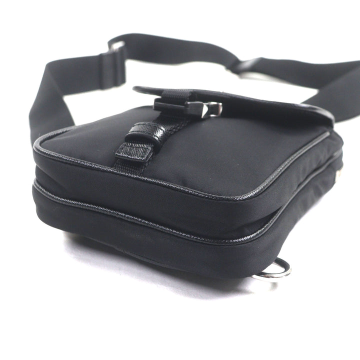 極美品▼PRADA プラダ 2ZH194 サフィアーノレザー ReNylon トライアングルロゴ スマートフォンケース ボディバッグ メンズ 定価242000円