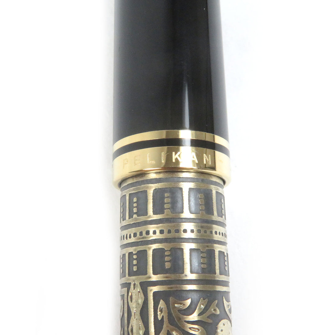 極美品□PERIKAN ペリカン M900 スーベレーン ビッグトレド ペン先18K Fニブ キャップ式 万年筆 ブラック ゴールド ケース付き ドイツ製