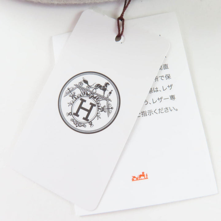 極美品☆HERMES エルメス H212009N ドーヴィル カシミヤ100％ セリエ金具 レザー使い キャスケット グレー 57 仏製 正規品 レディース
