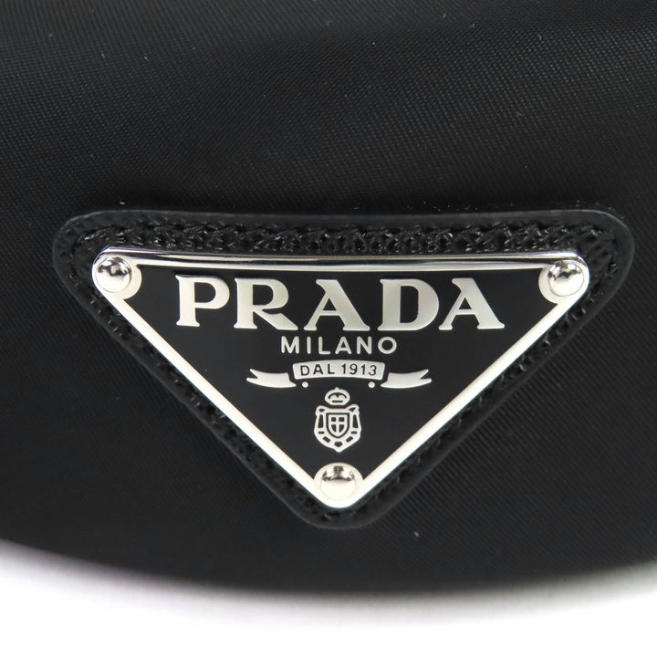 極美品△PRADA プラダ 1IH016 トライアングルロゴ 三角ロゴプレート RE-NYLON カチューシャ ヘアバンド ヘアアクセサリー ブラック 箱付き