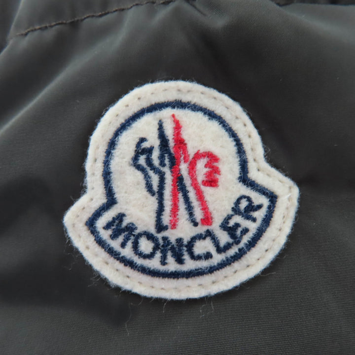 良品☆MONCLER モンクレール OROPHIN レザー使い ロゴワッペン・フード付 ZIP UP ダウンコート カーキ 1 正規品 レディース