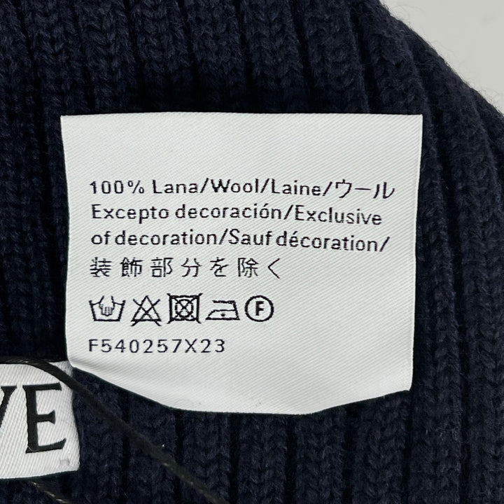 未使用品▲LOEWE ロエベ F540257X23 ウール100％ ロゴデザイン ビーニー ニットキャップ ネイビーブルー 箱付き 伊製 正規品 レディース