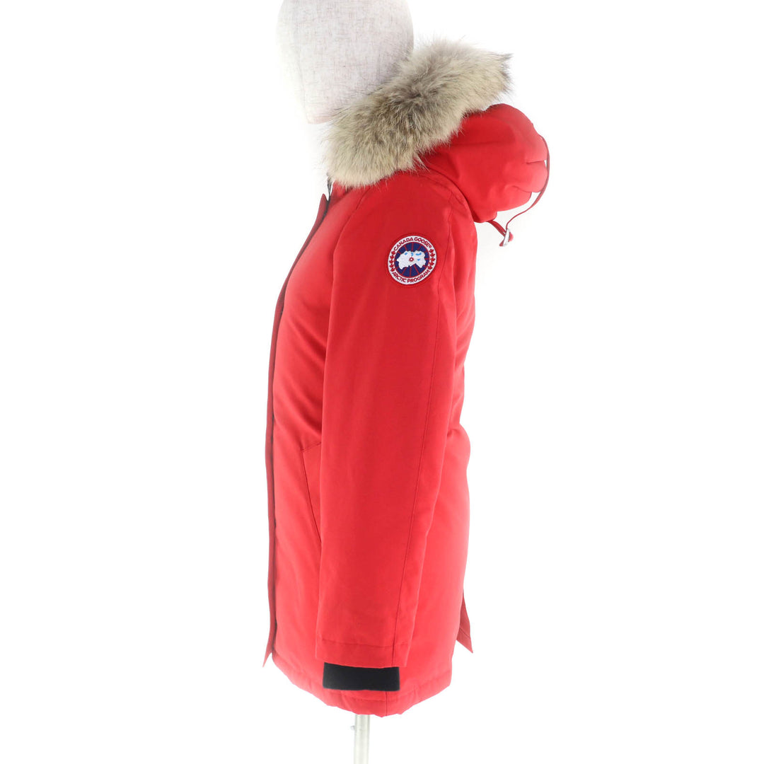 極美品★CANADA GOOSE カナダグース 3037LA VICTORIA PARKA ファー・フード・ロゴワッペン付 比翼仕立て ダウンコート レッド XS 正規品