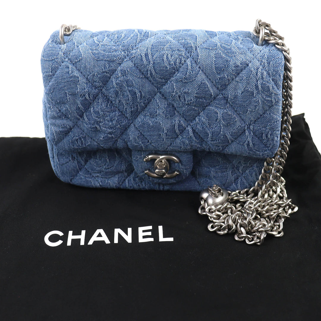 未使用品△CHANEL シャネル AS3829 デニム ミニ マトラッセ ココマーク カメリア チェーンショルダーバッグ ランダムシリアル インディゴ