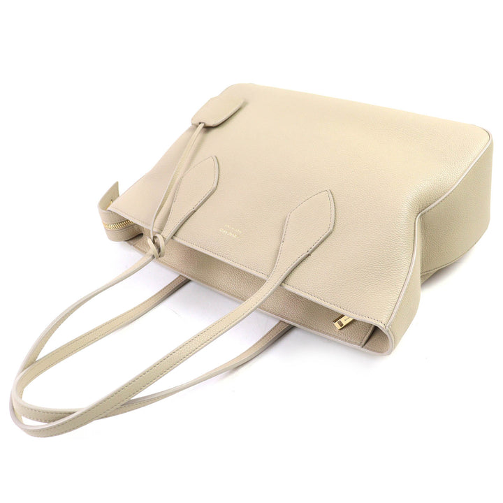 極美品△FERRAGAMO フェラガモ 219861 トートバッグ M カーフレザー クロシェット付き ライトベージュ 保存袋付き 伊製 定価264000円
