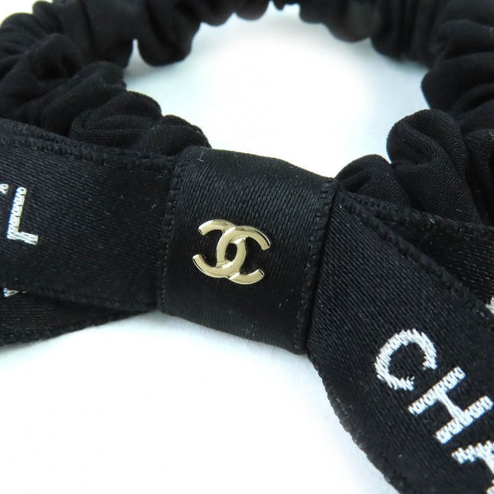 極美品△CHANEL シャネル 24B ココマーク ロゴリボン シュシュ ヘアゴム ヘアアクセサリー ブラック ホワイト 箱付き 仏製 レディース