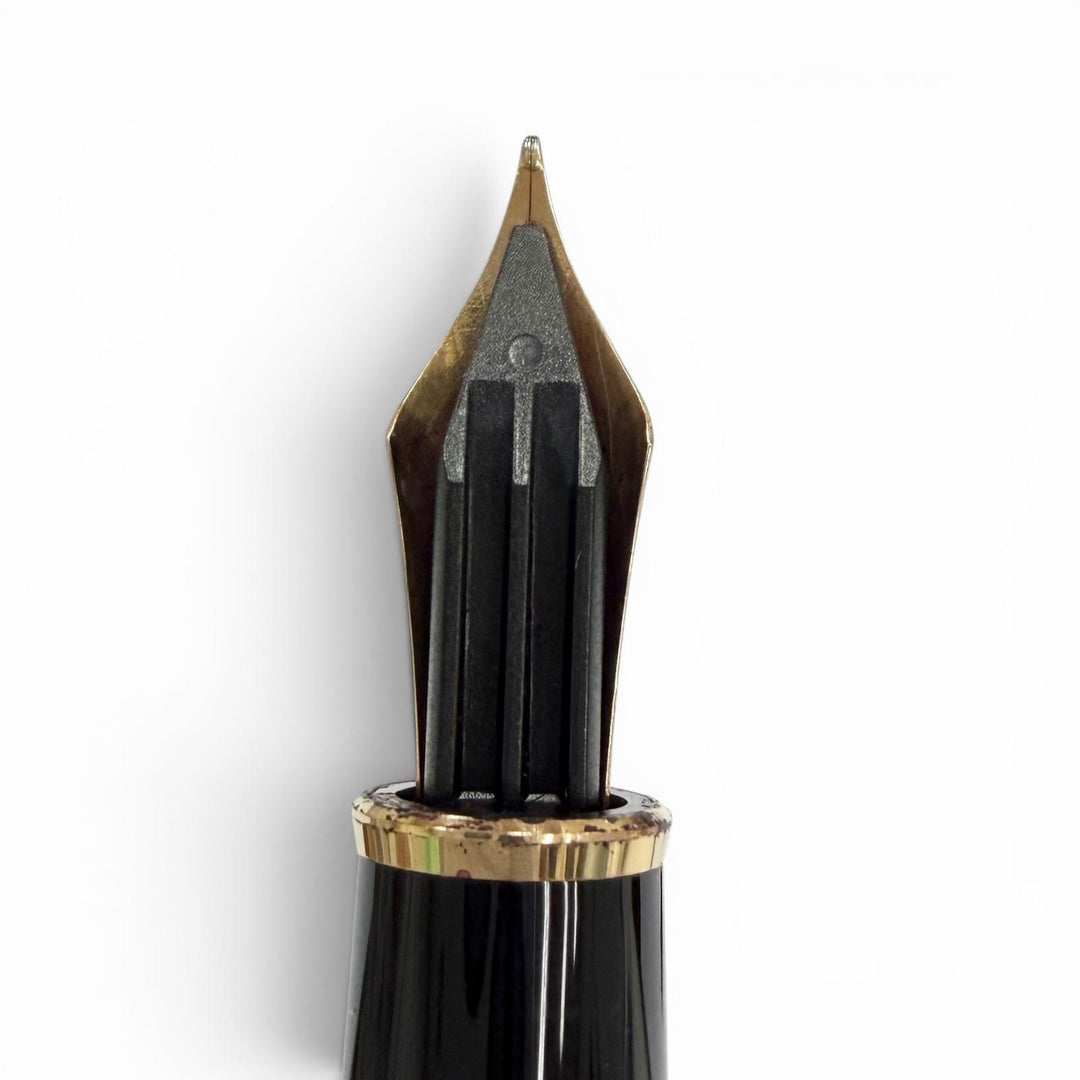 美品▼MONTBLANC モンブラン マイスターシュテュック クラシック ペン先14K Fニブ ホワイトスター 万年筆 ブラック ゴールド ドイツ製