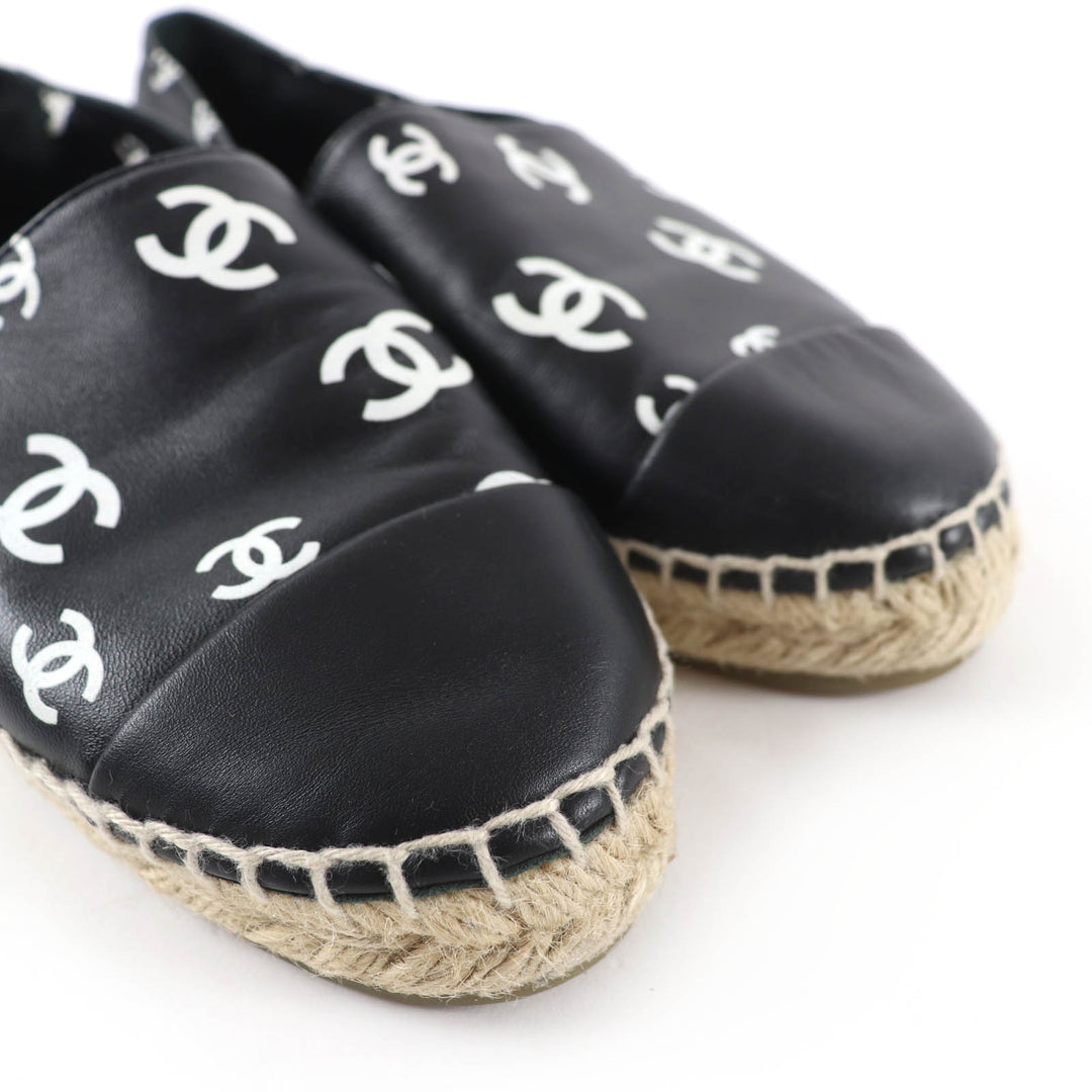 美品☆CHANEL シャネル G38628 ココマーク エスパドリーユ スリッポン レザーシューズ ブラック ホワイト 37 レディース