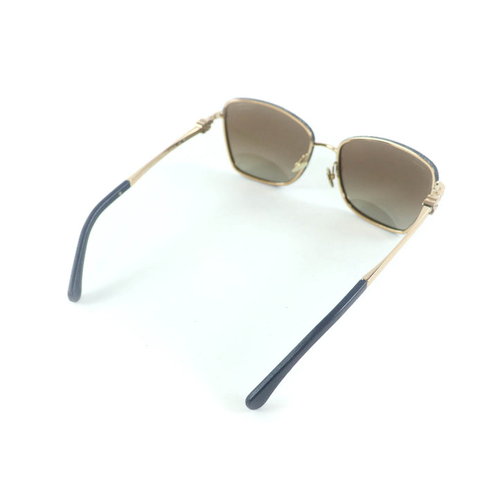 未使用品★CHANEL シャネル 4289-Q キャッツアイ シェイプ 現行品 ココマーク デニム サングラス 紺 ゴールド 57□18 140 箱・ケース付