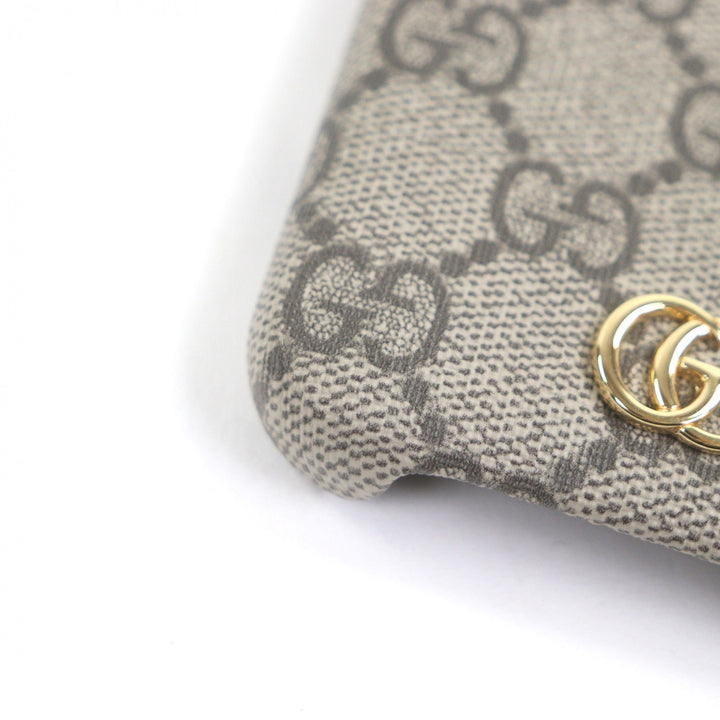 極美品□GUCCI グッチ 763787 GGスプリーム GGロゴゴールド金具 iPhone15用 iPhoneケース スマホケース ベージュ 箱付 イタリア製 メンズ