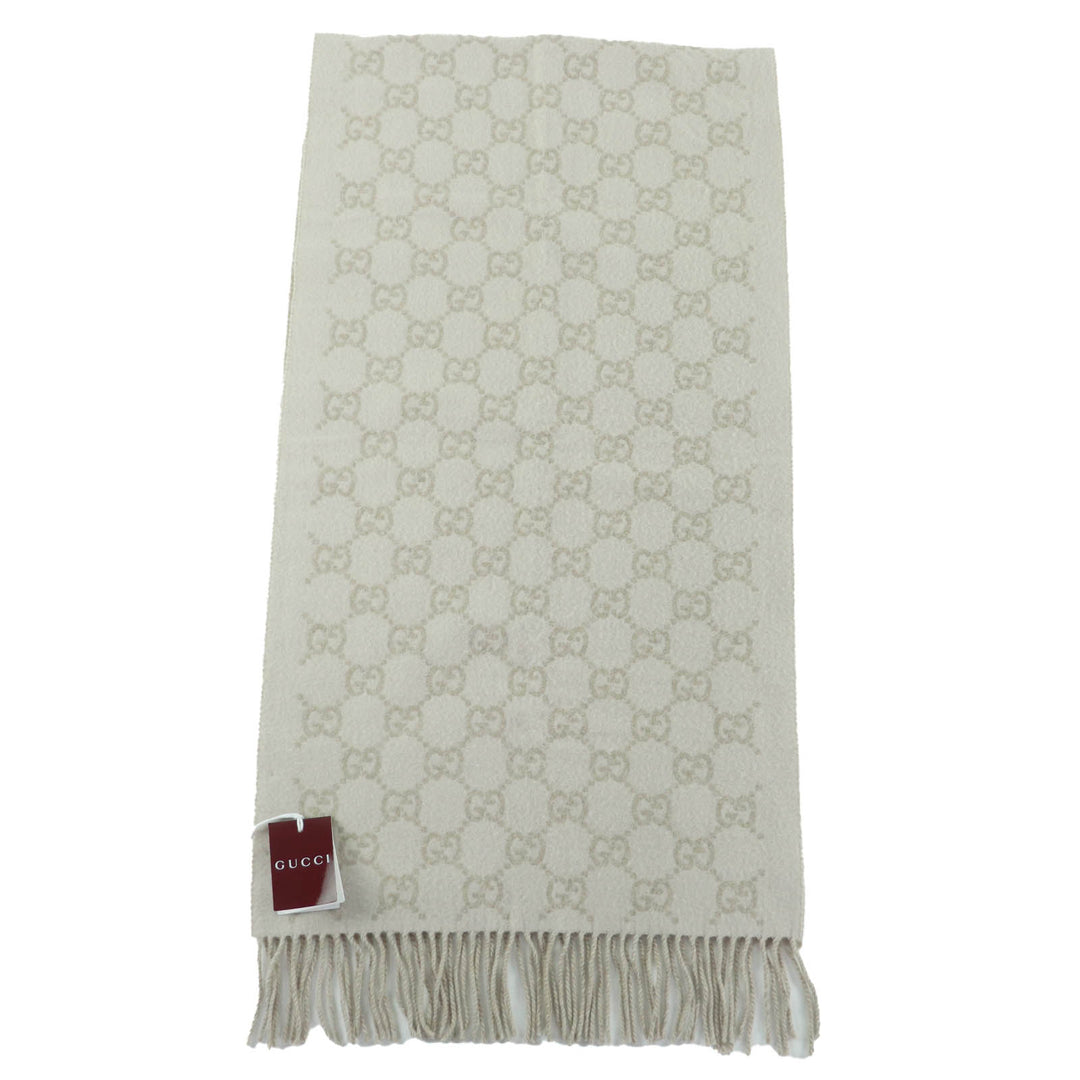 極美品☆GUCCI グッチ 812317 カシミヤ100％ GG柄 現行品 マフラー ベージュ 45×190cm 箱付 イタリア製 正規品 レディース 定価148500円