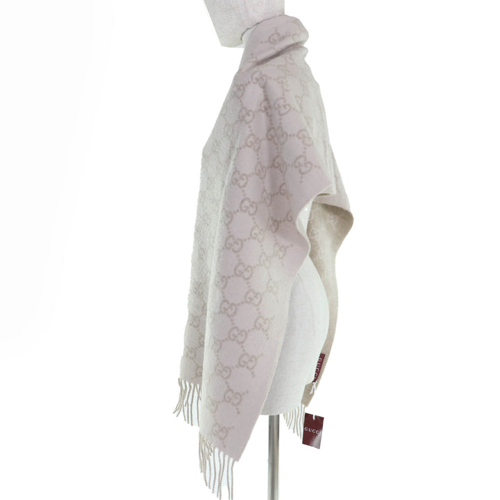 極美品☆GUCCI グッチ 812317 カシミヤ100％ GG柄 現行品 マフラー ベージュ 45×190cm 箱付 イタリア製 正規品 レディース 定価148500円