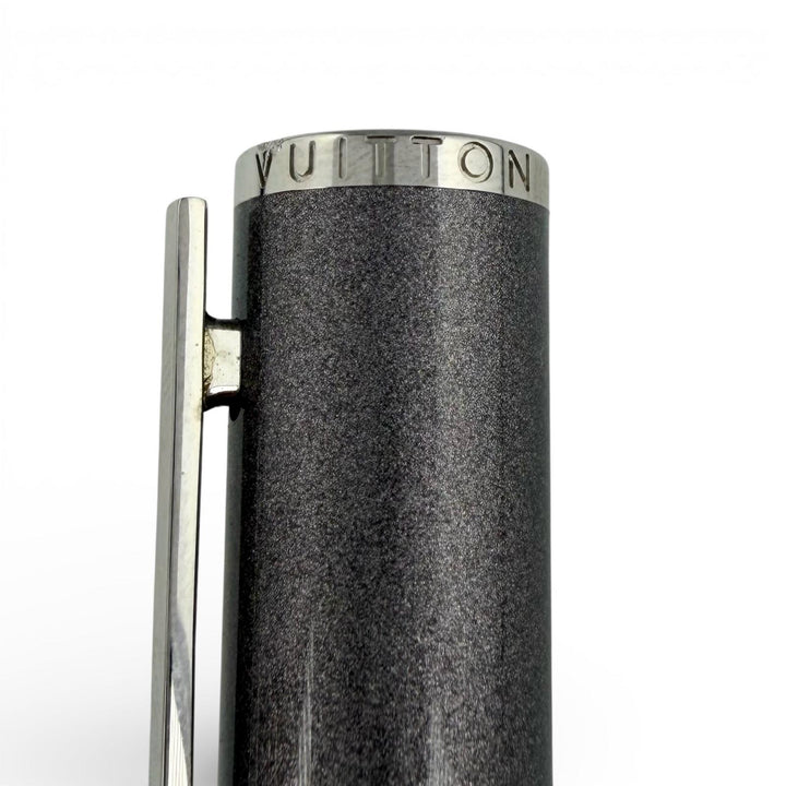 美品▲LOUIS VUITTON ルイヴィトン N79258 ジェットリーニュ ペン先18K Mニブ 万年筆 メタリックグレー シルバー フランス製 メンズ