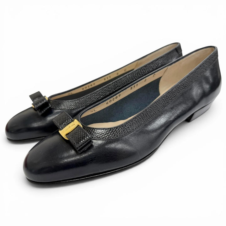 未使用品△Salvatore Ferragamo サルヴァトーレフェラガモ BABY ヴァラリボン リザード型押レザー使い フラットパンプス ネイビー 6 伊製