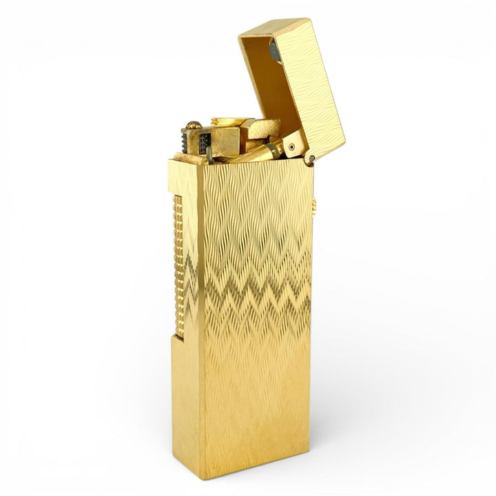 美品▲Dunhill ダンヒル スクエア ヘリンボーン柄 ローラー式 喫煙具 ガス ライター ゴールド スイス製 メンズ 着火確認済み