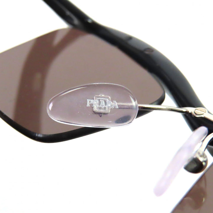 極美品▼PRADA プラダ SPRA15 スクエアレンズ サングラス ブラック 47□20 135 デモレンズ 箱・保存袋・ケース付き イタリア製 メンズ