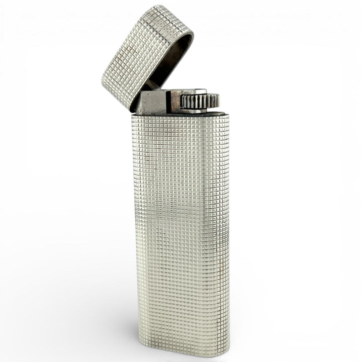 美品▲Cartier カルティエ オーバル ブロックチェック柄 ローラー式 ガスライター シルバー ケース付き スイス製 メンズ 着火確認済み