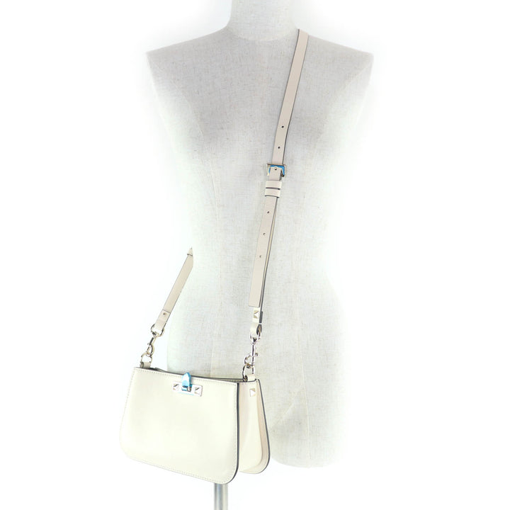 極美品★Valentino Garavani ヴァレンティノガラヴァーニ 3W5B0Q57XJB ロックスタッズ レザー ショルダーバッグ アイボリー ゴールド金具