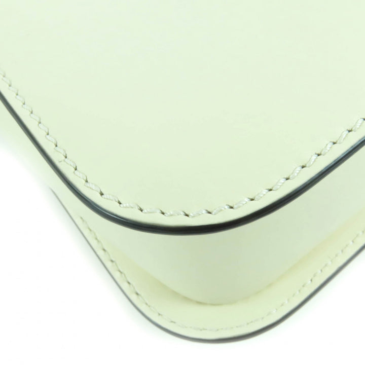 極美品★Valentino Garavani ヴァレンティノガラヴァーニ 3W5B0Q57XJB ロックスタッズ レザー ショルダーバッグ アイボリー ゴールド金具
