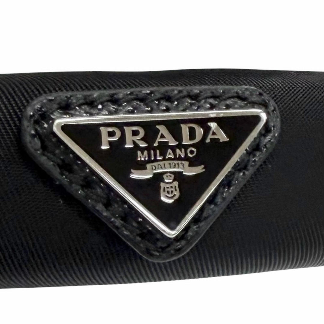美品△PRADA プラダ 1IH020 トライアングルロゴ Re-Nyron カチューシャ ヘアアクセサリー ヘアバンド ブラック レディース 箱・保存袋付