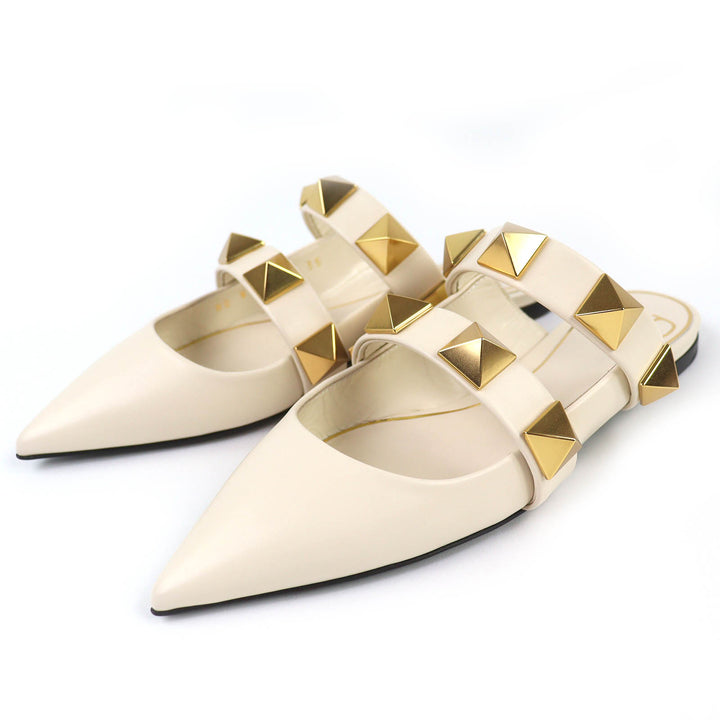 極美品△Valentino Garavani ヴァレンティノガラヴァーニ WW2S0BK8 ローマンスタッズ ポインテッドトゥ レザー フラット ミュール 35