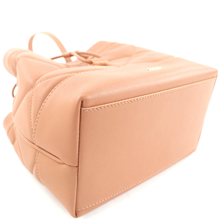 極美品◇BALLY バリー QUINCEY ロゴ金具付き キルティング レザー ショルダーバッグ ピンク系 ゴールド金具 保存袋付き 定価135300円
