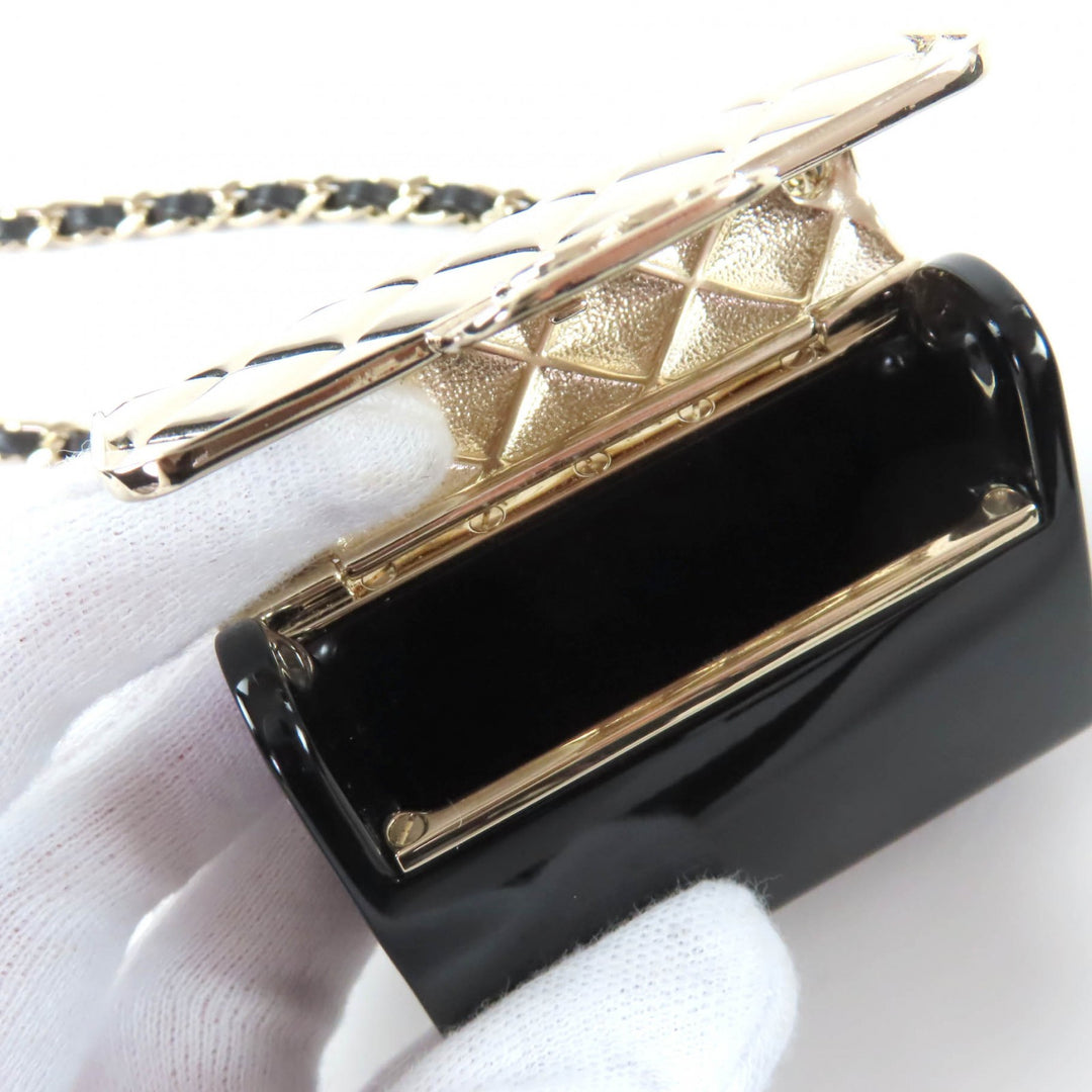 美品☆CHANEL シャネル B22P マトラッセバッグモチーフ ココマーク ピルケース レザーチェーン ネックレス ブラック ゴールド イタリア製