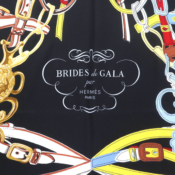 未使用品★HERMES エルメス カレジェアン カレ140 Brides de Gala Applique Pique カシミヤ シルク混 ROUGE/NOIR/BLEU スカーフ 箱付き