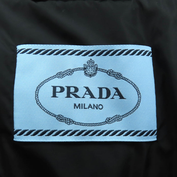 未使用品◇PRADA プラダ 24AW 29S131 バージンウール100％ トライアングルロゴプレート レザーベルト付き ダウンベスト 36 伊製 正規品