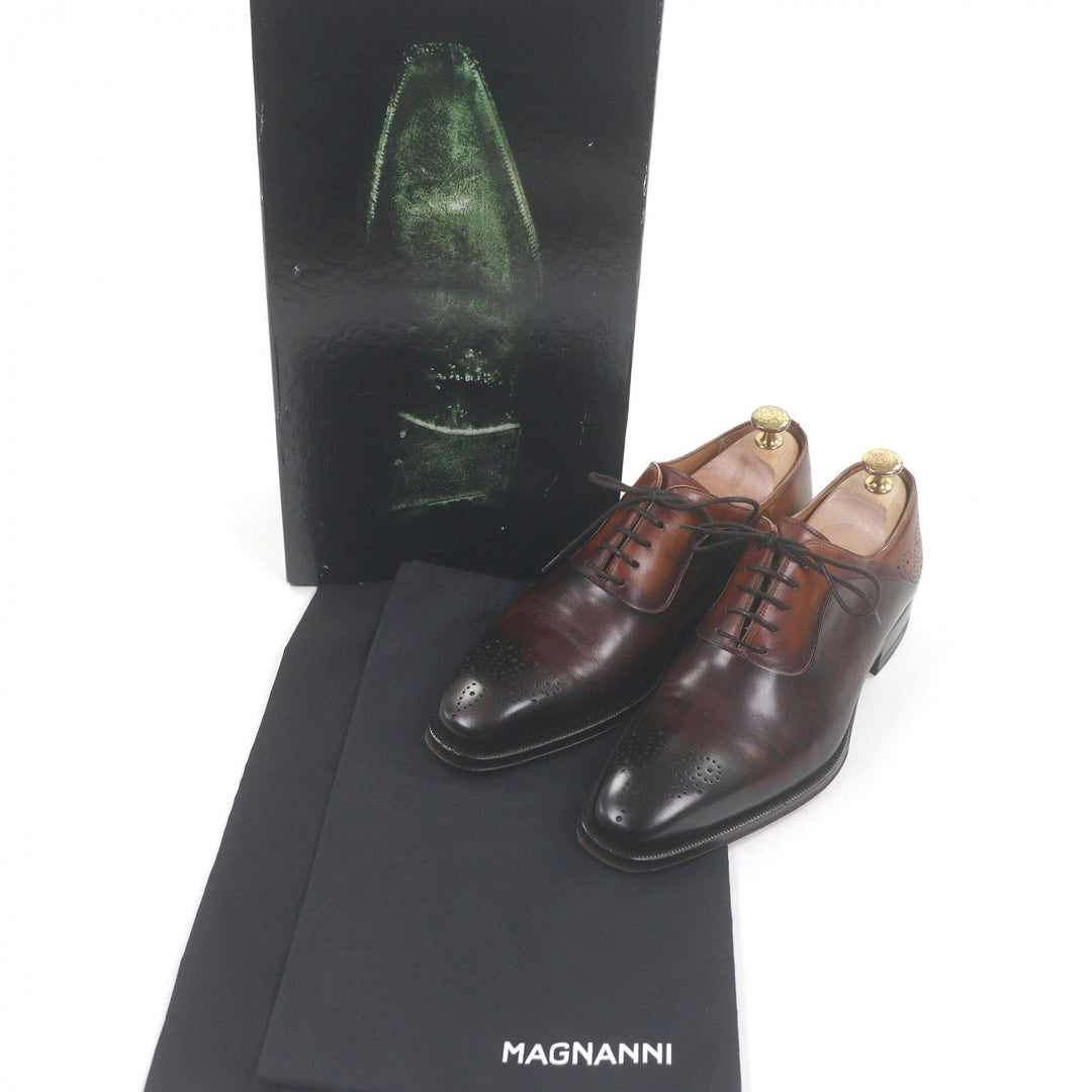 美品□MAGNANNI マグナーニ 19116 レザー メダリオン レースアップ ビジネスシューズ ドレスシューズ ブラウン 40 箱・保存袋付き メンズ