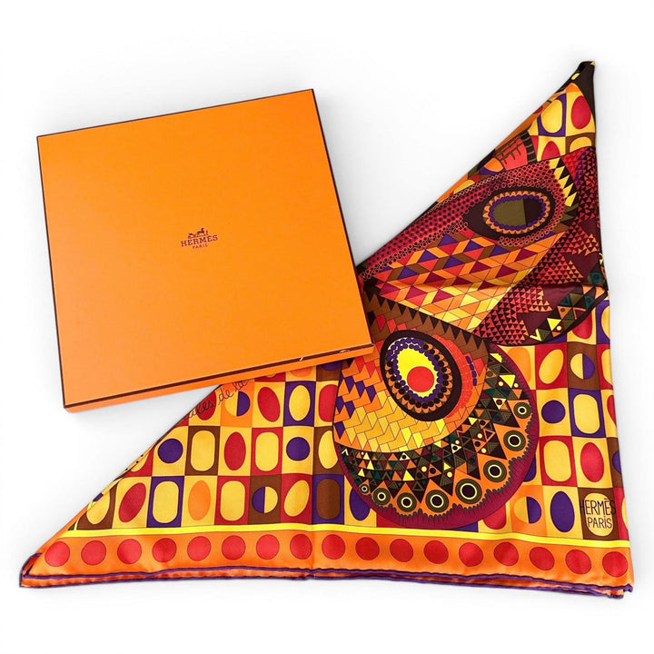極美品▲HERMES エルメス カレ90 シルクの翼 LES AILES DE LA SOIE シルク100% スカーフ マルチカラー フランス製 レディース 箱付き