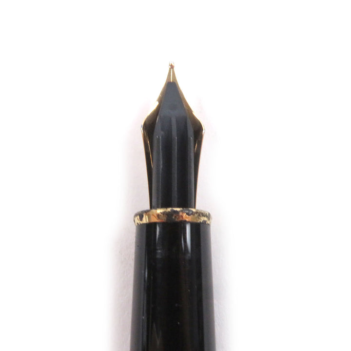 良品□MONTBLANC モンブラン マイスターシュテュック クラシック ペン先14K Fニブ キャップ式 万年筆 ブラック ゴールド ドイツ製 メンズ