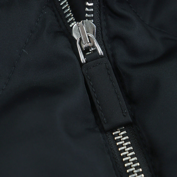 極美品▼PRADA プラダ 2022年製 SGB804 ロゴプリント RE-NYRON フーデッド ジップアップ ダウンベスト ブラック XXXL 正規品 メンズ