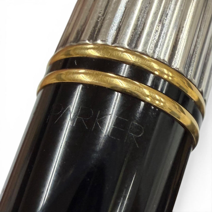 美品▼PARKER パーカー デュオフォールド センテニアル ペン先18K Fニブ 万年筆 シルバー ゴールド ブラック メンズ