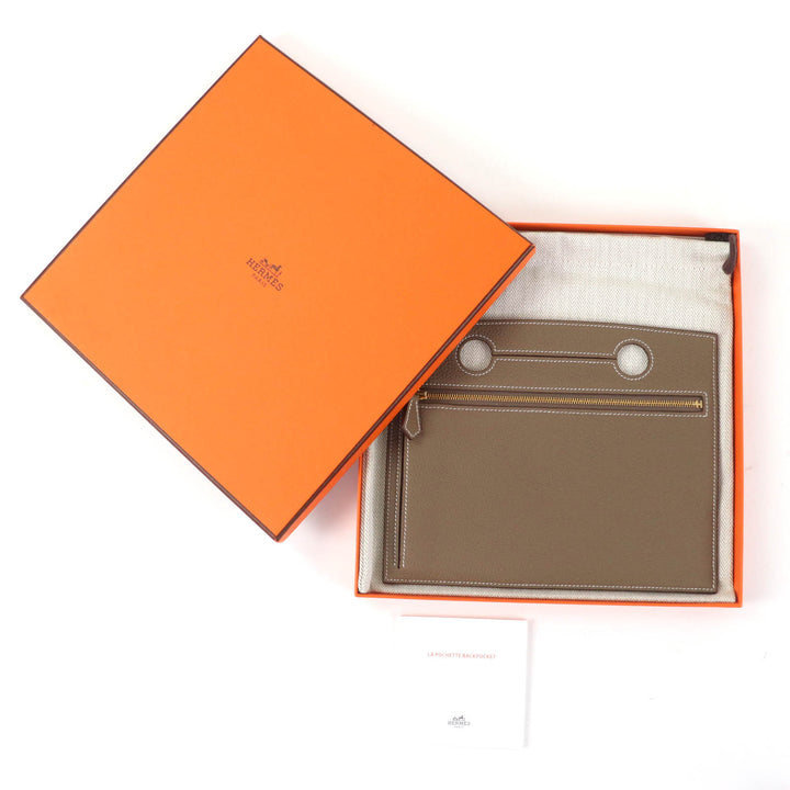 極美品★HERMES エルメス エトゥープ トゴ ゴールド金具 ZIP付き レザー バッグポケット U刻印 箱・保存袋付き フランス製 レディース
